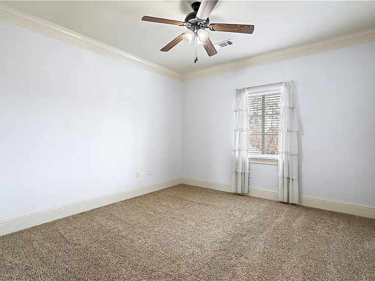 618 Millikens Bnd — Photo 23