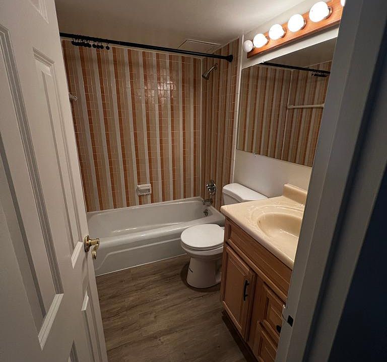 1st image of 4242 E West Hwy APT 606