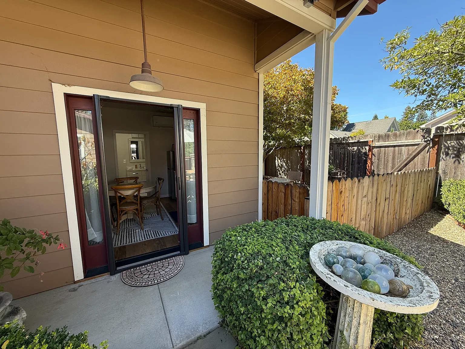1 bed, 440 sqft, $2,825 — Photo 2