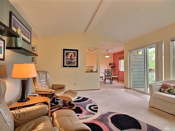 3rd image of 10825 SE 200th St APT D202