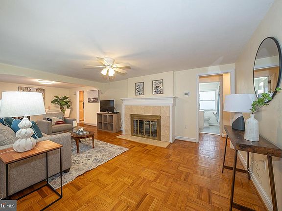 5th image of 329 Saint James Rd