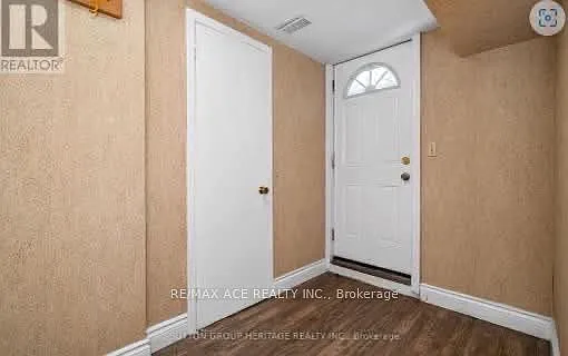 1 bed, $2,000 — Photo 4