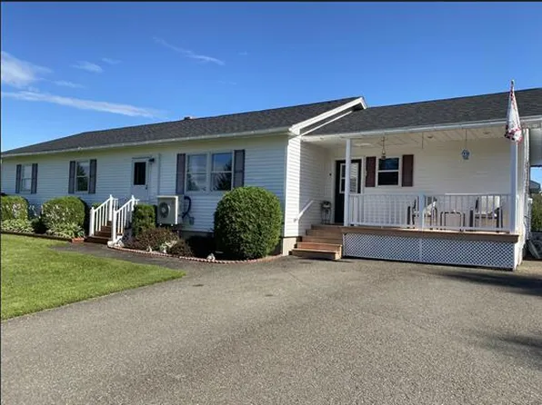 606 Smyrna Street, Houlton, ME 04730