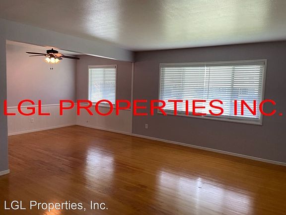 5th image of 2213 22nd Ave