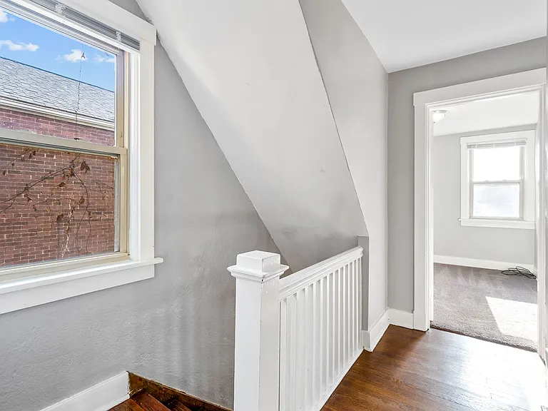 2043 Boggs Ave — Photo 11