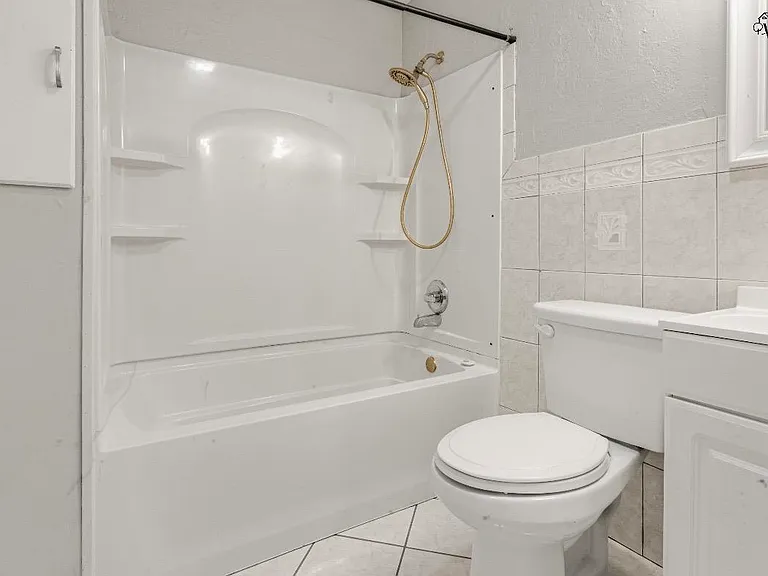 3406 Arthur St — Photo 23