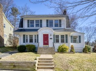 34 Wetmore Ave, Morristown, NJ 07960