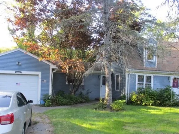 1 Childers Dr, West Bridgewater, MA 02379