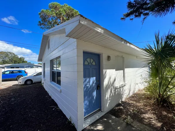 3842 Dr Martin Luther King Jr St S, Saint Petersburg, FL 33705