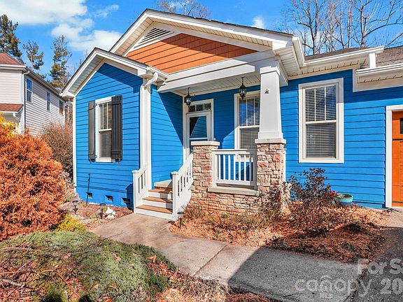 3rd image of 4 Hoolet Ct