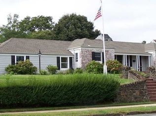 51 Ocean Blvd, Atlantic Highlands, NJ 07716