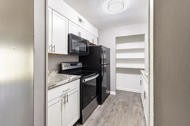 Sycamore Villas — Photo 29