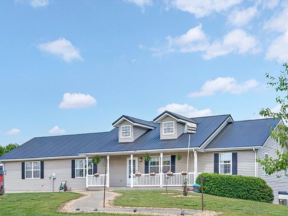5th image of 5416 S 165th Road