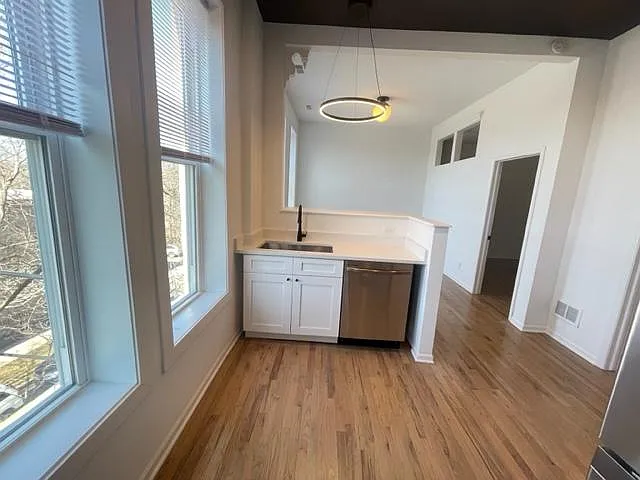 651 N Paulina St #3N — Photo 12