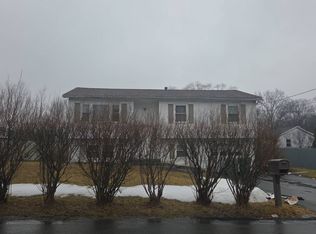 34 Maple Dr, Middletown, NY 10940