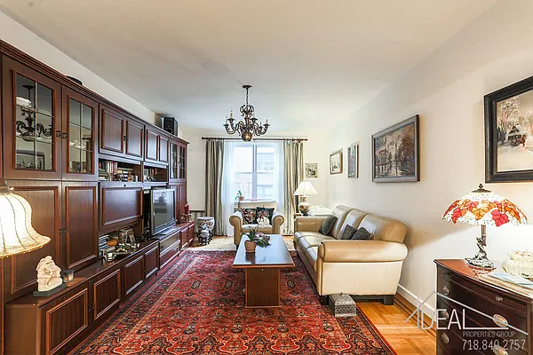Sold by Ideal Properties Group | media 1