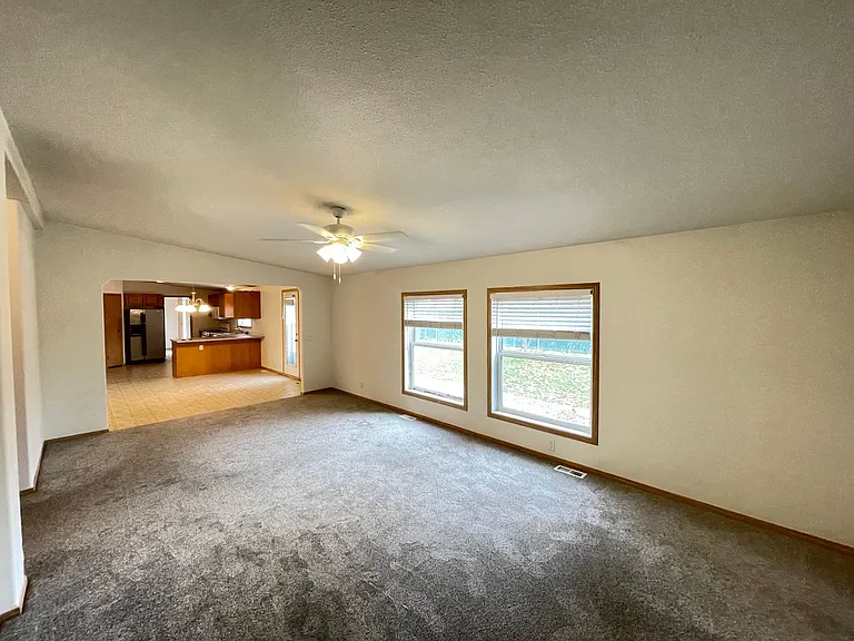 1780 N Pinewood Ct — Photo 6