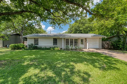 8202 Polar Dr Photo 1 8202 Polar Dr Photo 1