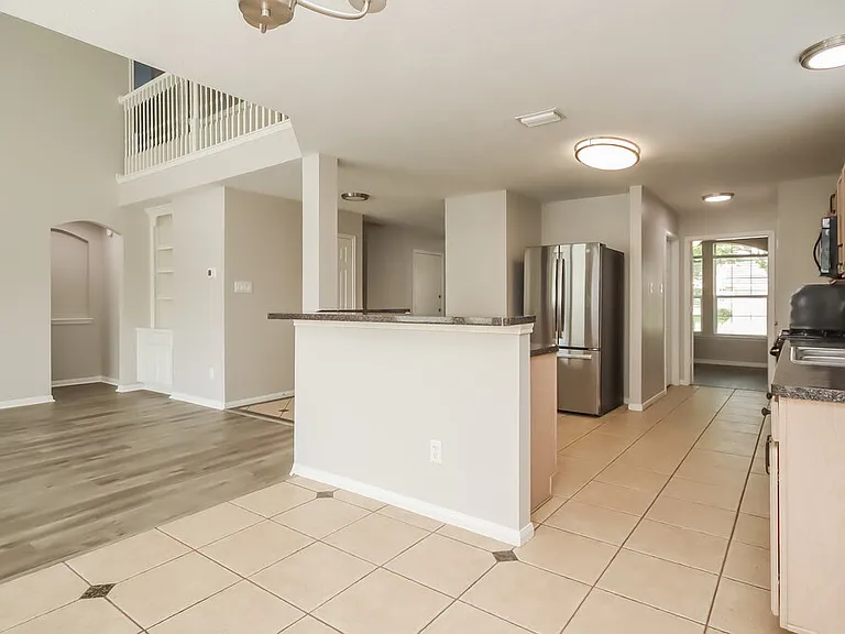 16402 Ancient Forest Dr — Photo 7