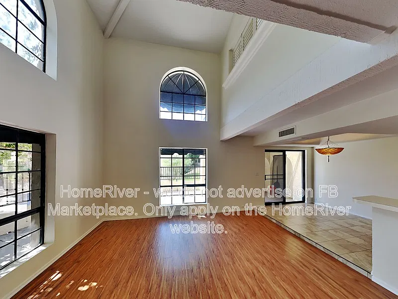 2 bed, 2.0 bath, 1050 sqft, $1,599 — Photo 3