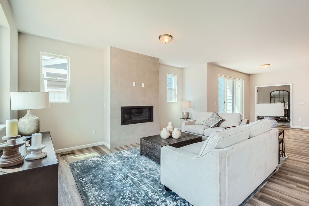 2443 Violet Cress Ln