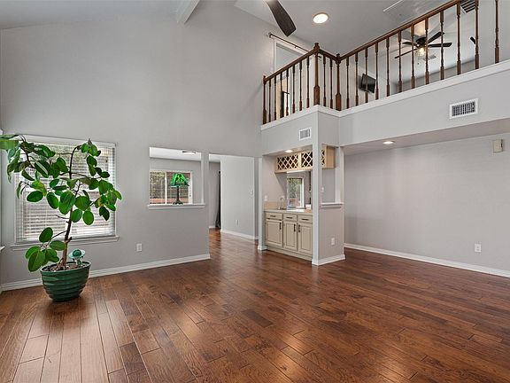 5th image of 3011 Wadsworth Way