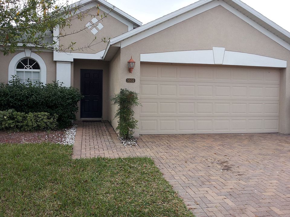 This beautiful home is located in the heart of Lake Nona in