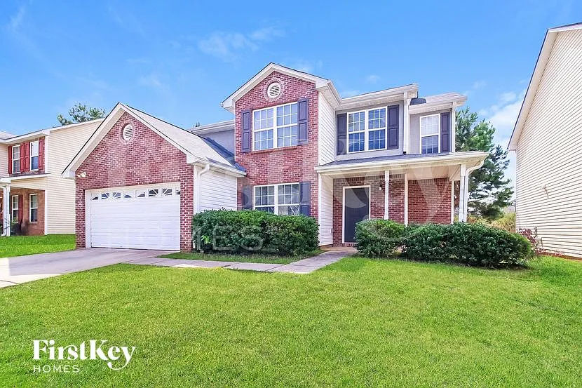 3 bed, 2.5 bath, 1772 sqft, $1,940 — Photo 2