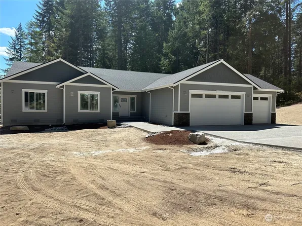 942 SW J H Road, Port Orchard, WA 98367