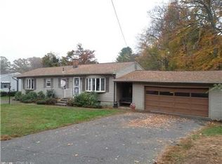 329 Reed Ave, Windsor Locks, CT 06096