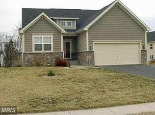 104 Somerton Ct, Stephens City, VA 22655