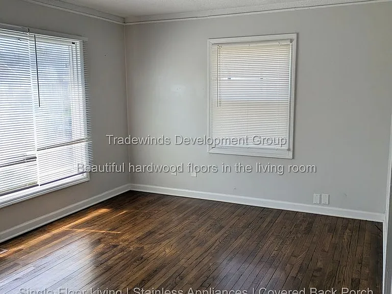 11331 Continental Ave — Photo 2