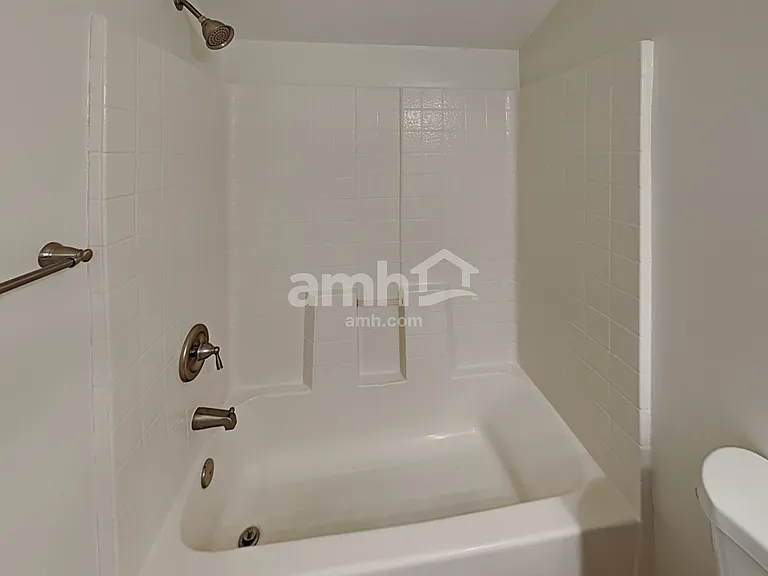 629 Battlegate Ln — Photo 16