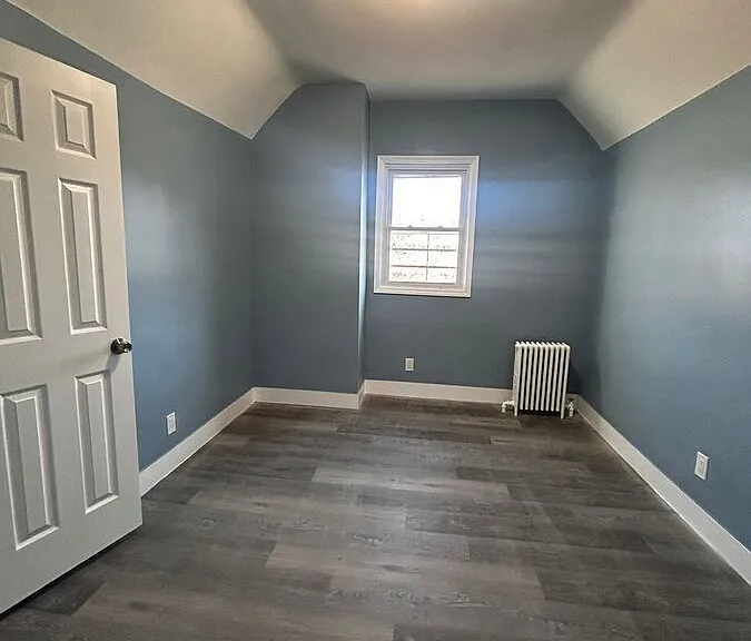 14 Saratoga Ave — Photo 4