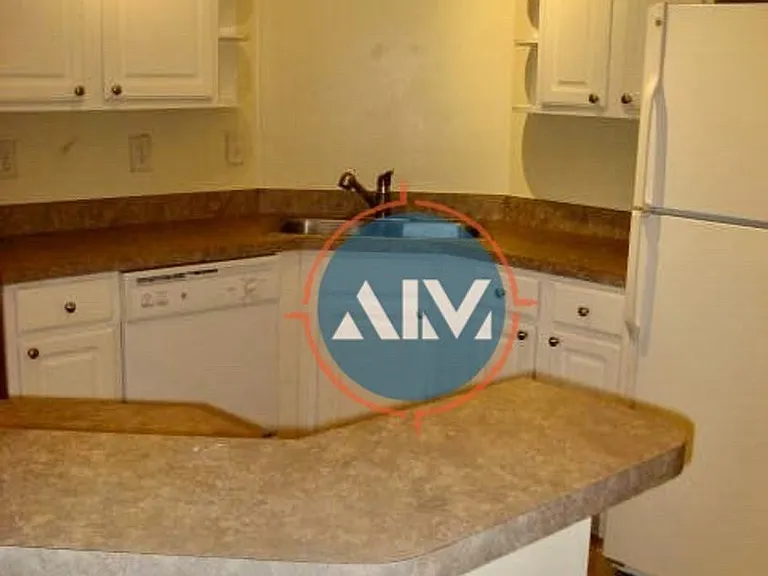 380 Marshland Rd #F25 — Photo 7