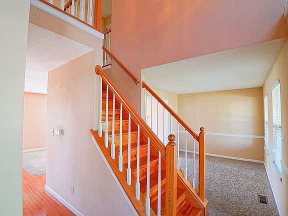 2nd image of 6353 Twinberry Ct