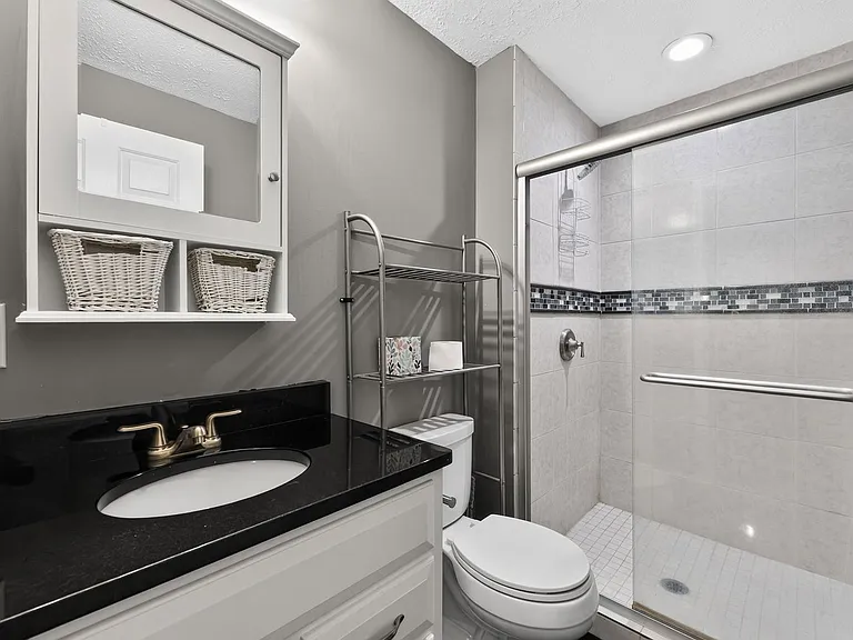 8155 Deer Chase Ln — Photo 18