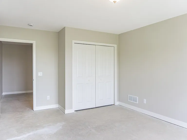 717 Winterberry Ln — Photo 47