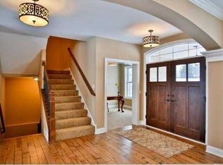 2967 Fairway Dr, Chaska, MN 55318