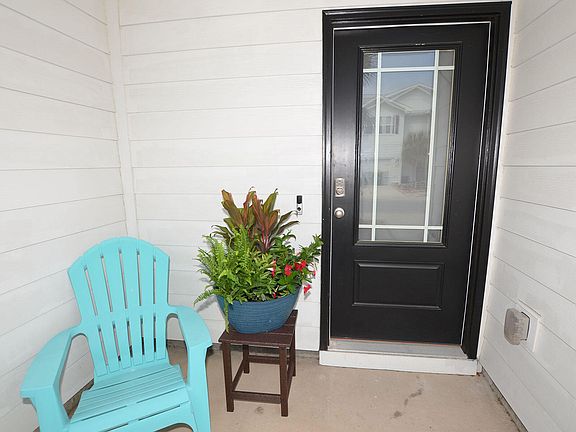 4th image of 16 Redbird Loop