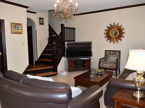 3rd image of 157-12 92 St