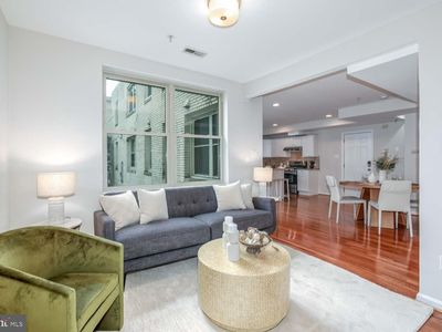 423 18th St NE APT 3, Washington, DC, 20002