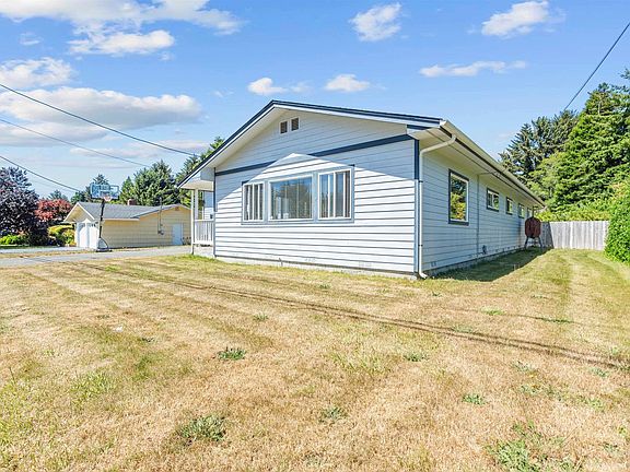 2nd image of 470 Vipond Dr