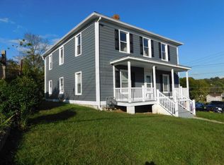 31 E Gay St, Staunton, VA 24401