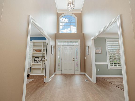5th image of 5731 Heritage Lakes Dr