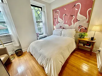 Rented by R New York