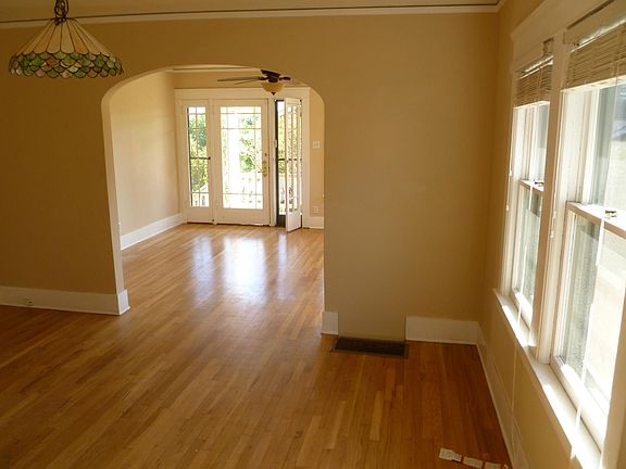 3rd image of 1041 E Main St