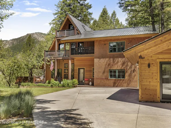 794 Terrace Dr, Alpine, WY 83128