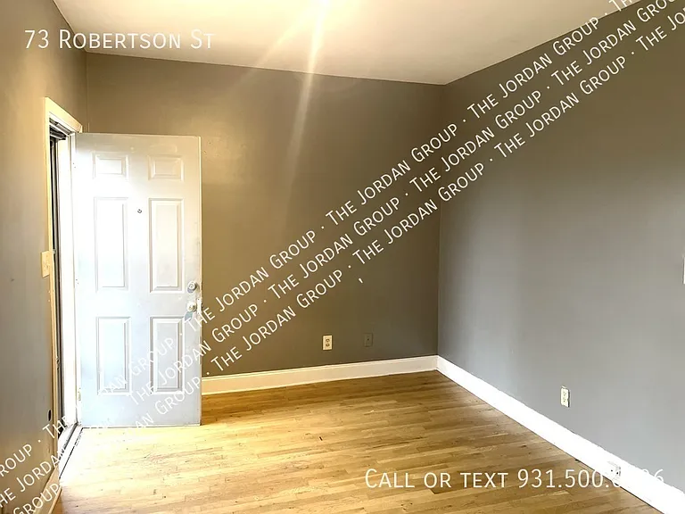 73 Robertson St — Photo 10