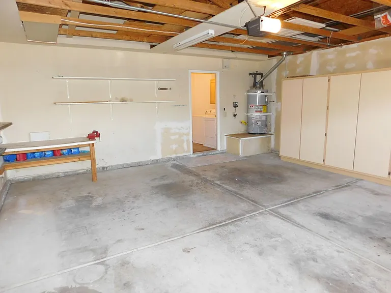 400 Opal Dr — Photo 6